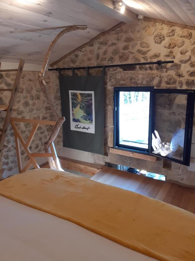 Le Gite De La Cabane De L'Oiseau Couze-et-Saint-Front Bagian luar foto