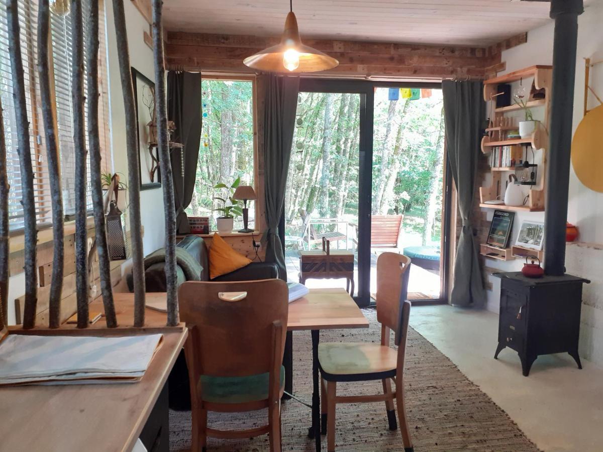 Le Gite De La Cabane De L'Oiseau Couze-et-Saint-Front Bagian luar foto