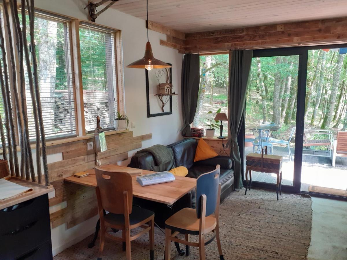 Le Gite De La Cabane De L'Oiseau Couze-et-Saint-Front Bagian luar foto