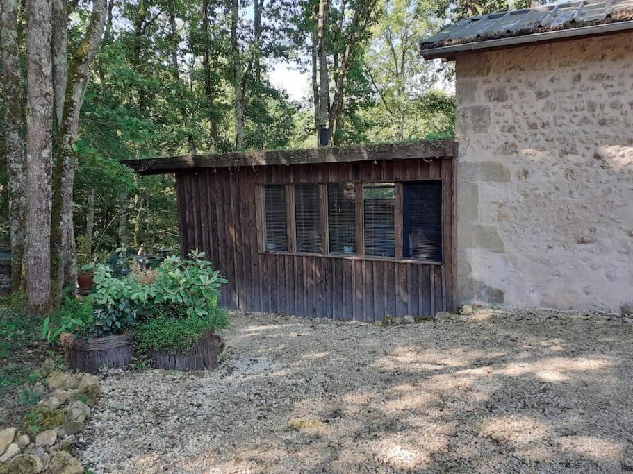 Le Gite De La Cabane De L'Oiseau Couze-et-Saint-Front Bagian luar foto