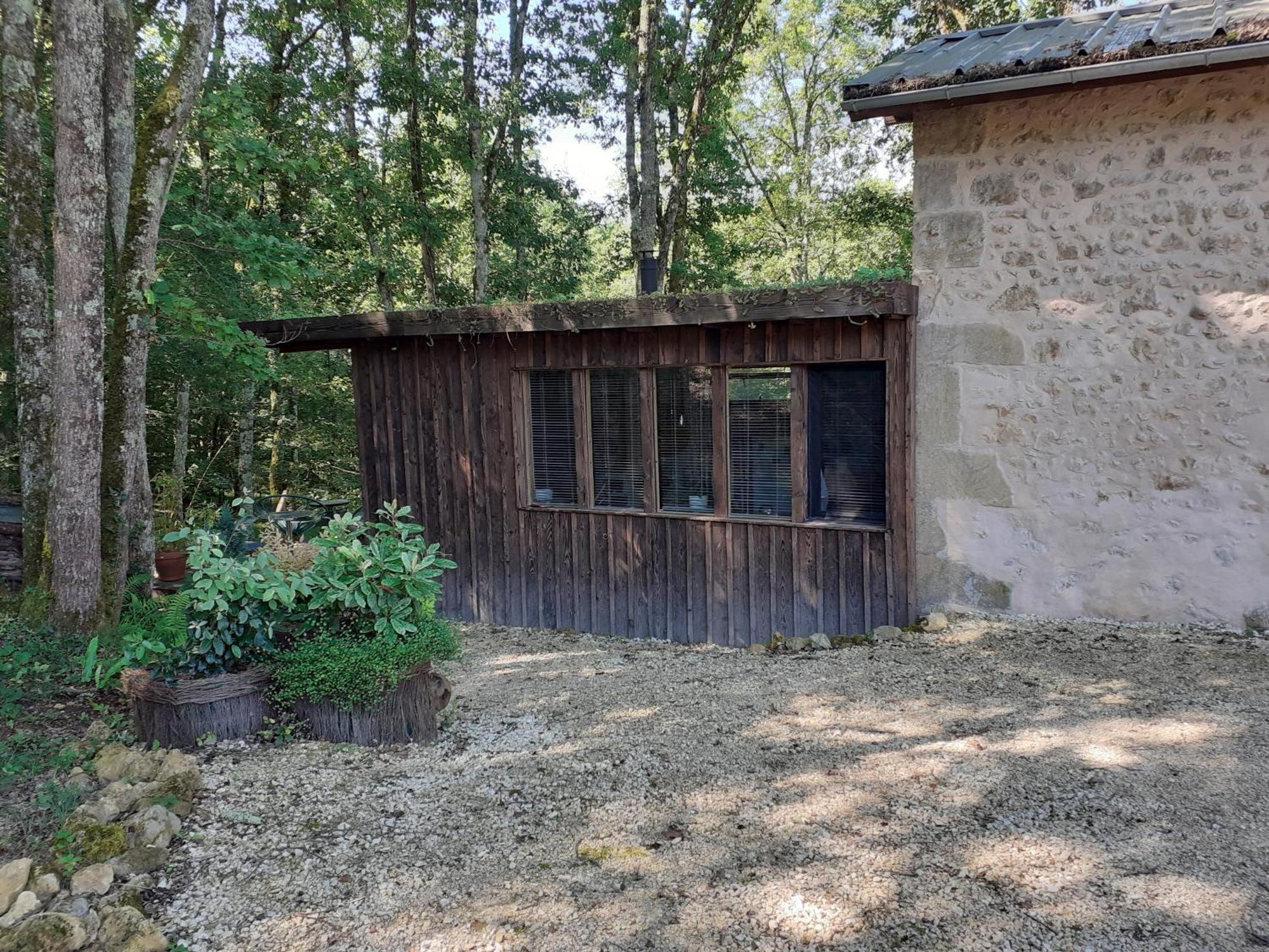 Le Gite De La Cabane De L'Oiseau Couze-et-Saint-Front Bagian luar foto